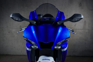 Yamaha R1 detalle