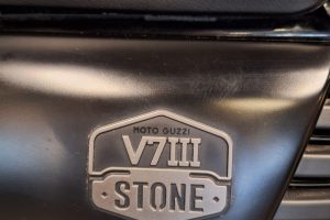 Moto Guzzi V7 III Stone