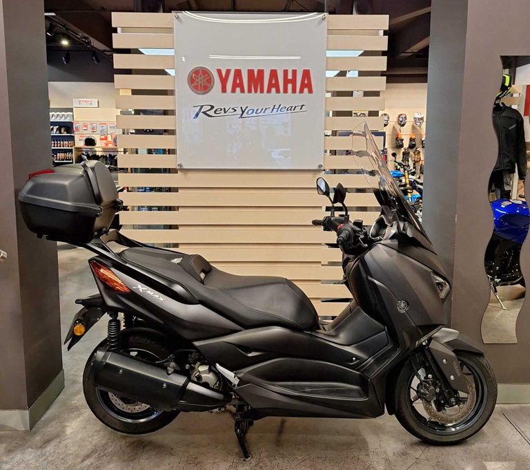 Yamaha XMAX 300